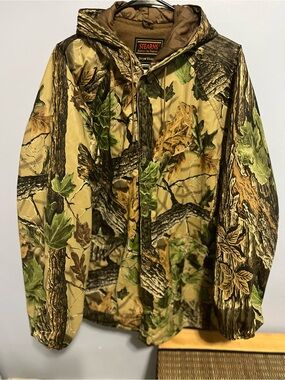 Stearns Men’s Camo Hooded Puffer Jacket - Green/Brown
